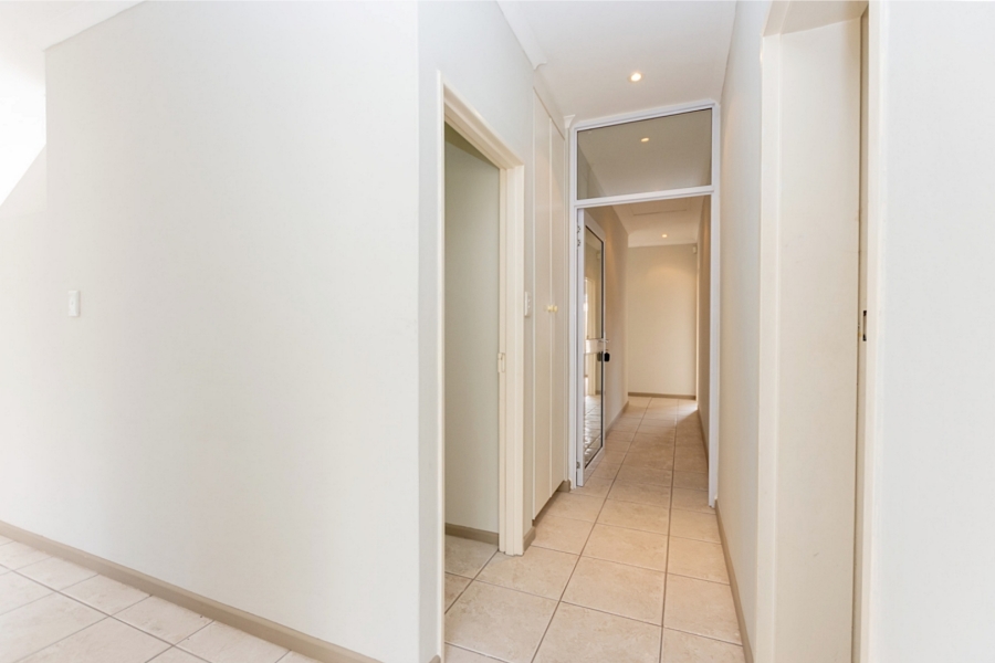 4 Bedroom Property for Sale in Middedorp Western Cape